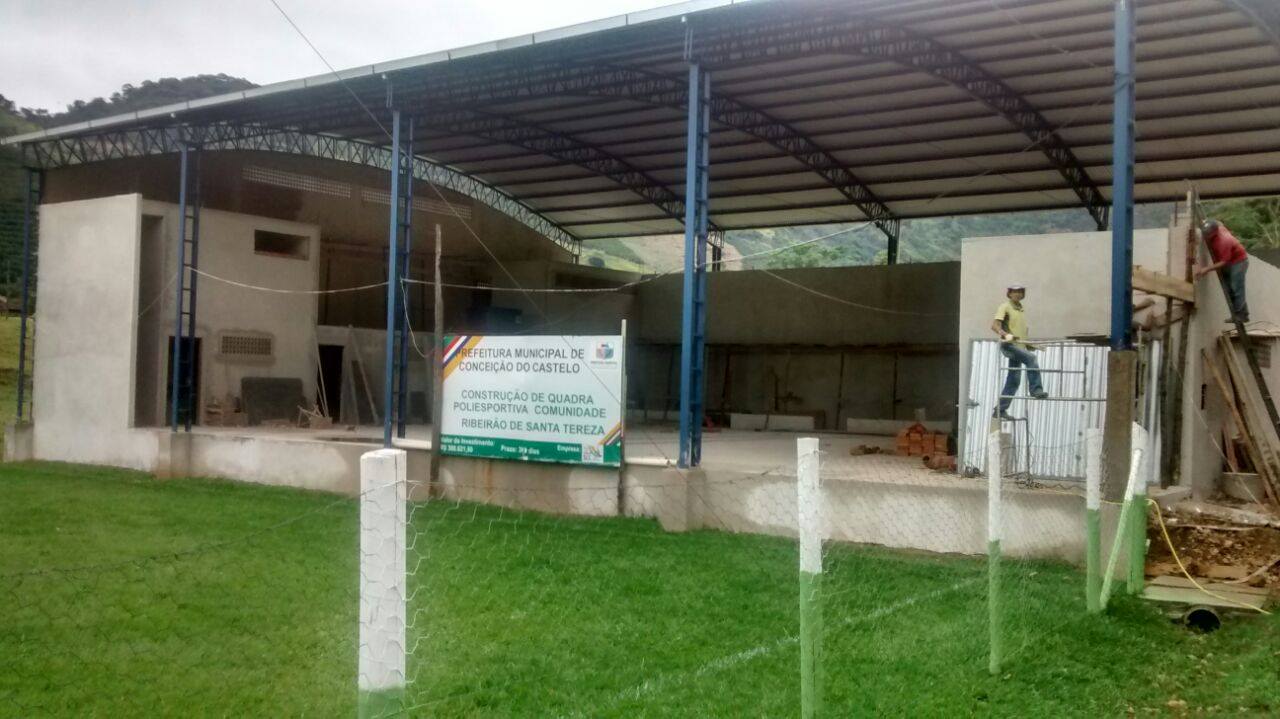Obras no Interior: Construção da Quadra Poliesportiva de Ribeirão de Santa Teresa