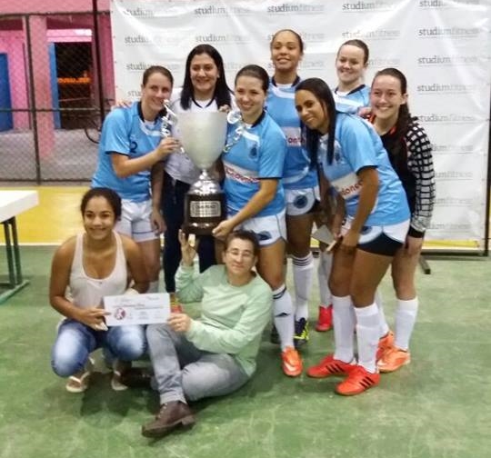 Equipe de São João é campeã do 1º Campeonato Feminino de Salão 2016