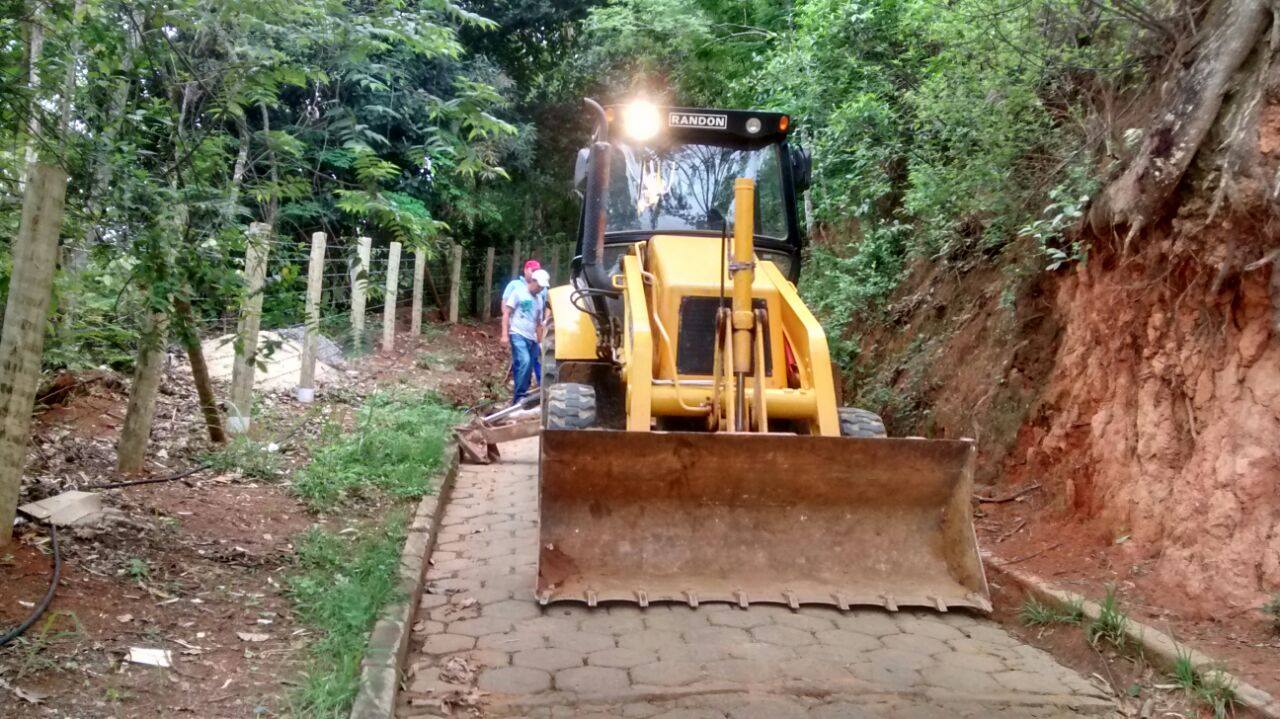 Prefeitura inicia as obras de reabertura da Rua Souza Pinto
