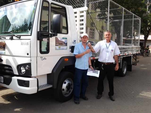 ASCONCA recebe aquisição de caminhão 0KM adaptado para coleta seletiva de resíduos sólidos