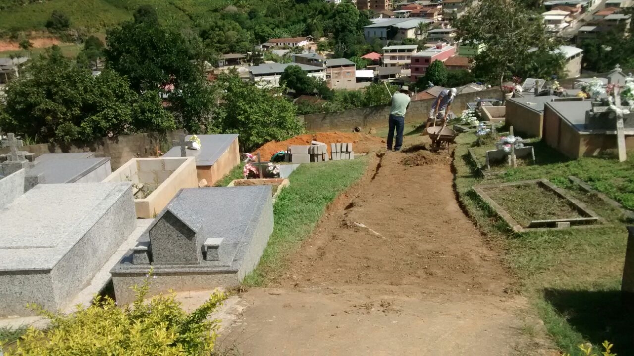 Cemitério Municipal de Conceição do Castelo está recebendo melhorias e mais infraestrutura