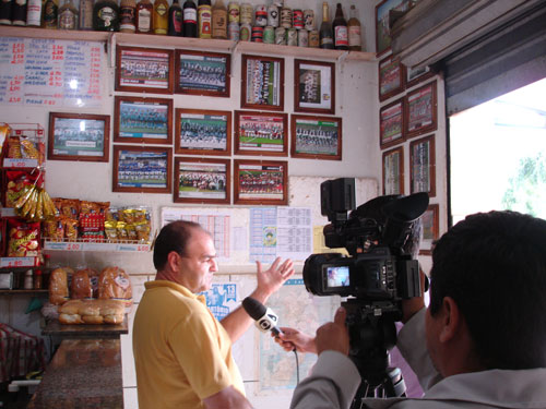 Mercearia no Santo Antônio recebe equipe da TV Gazeta Sul