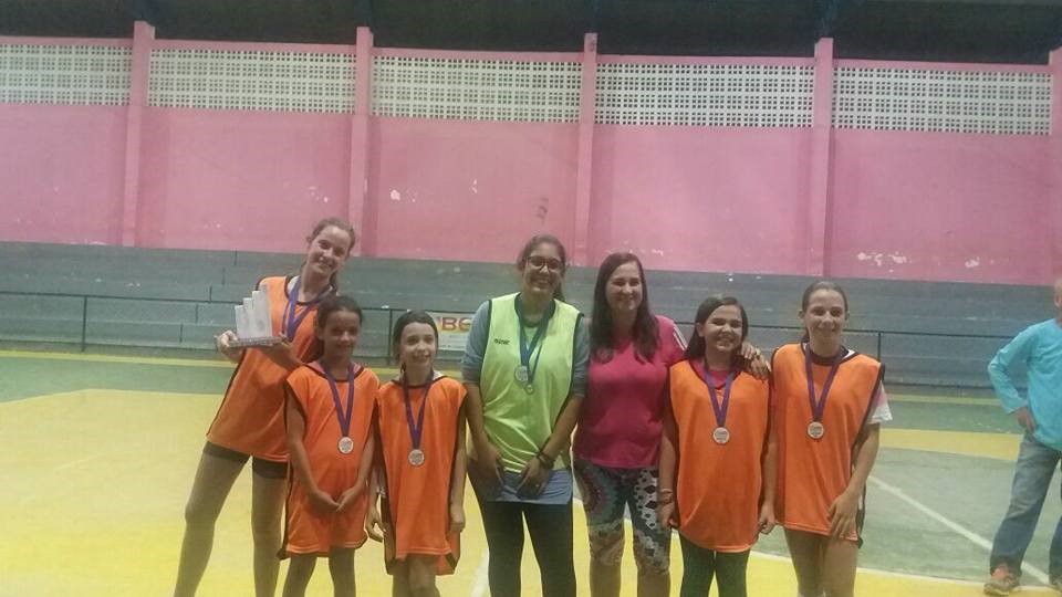 Brilhantes é a Campeã do Municipal de Futsal Feminino Sub 12
