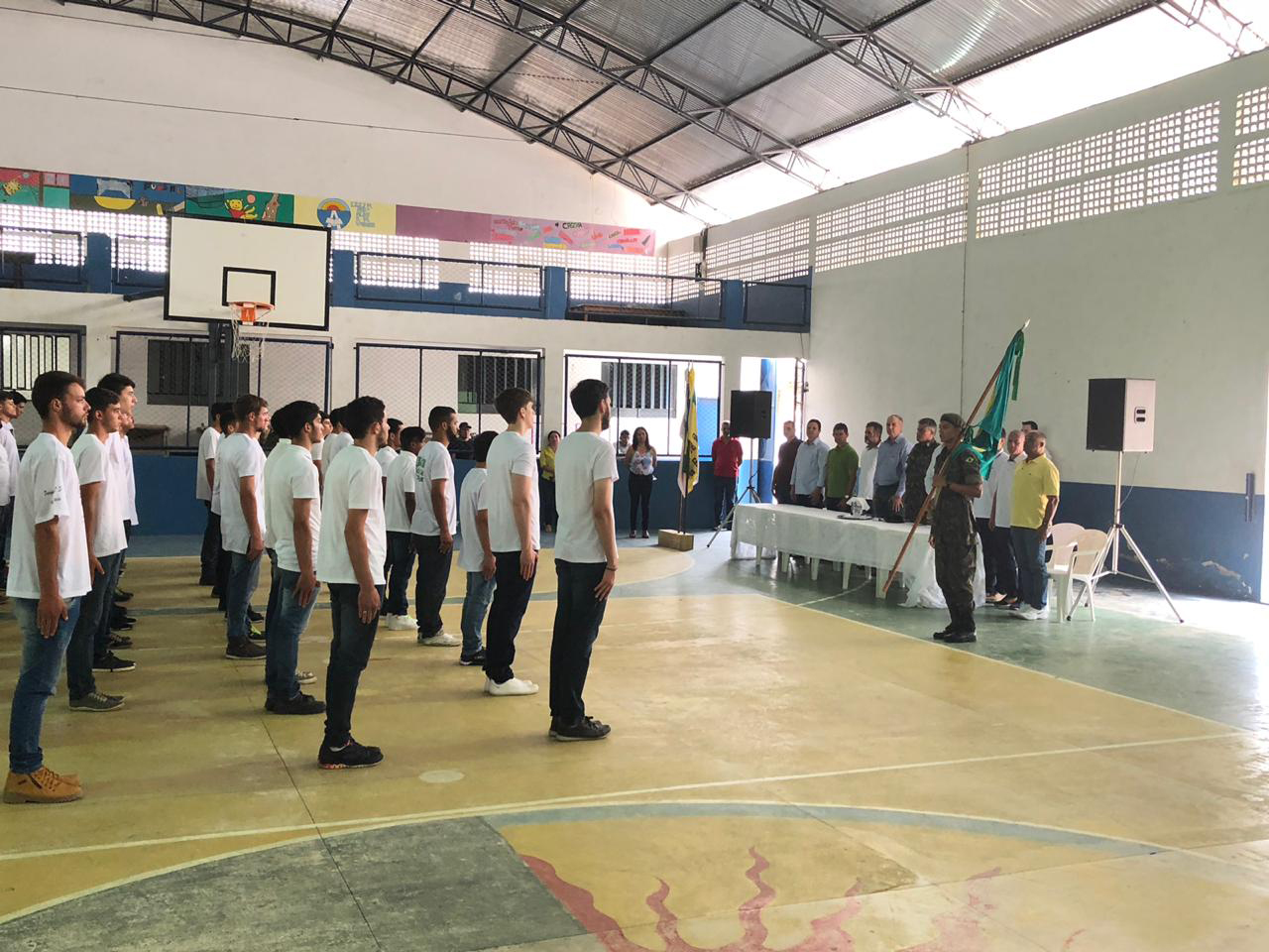 Junta de Serviço Militar de Conceição do Castelo realiza juramento à bandeira e entrega de certificados de dispensa de incorporação